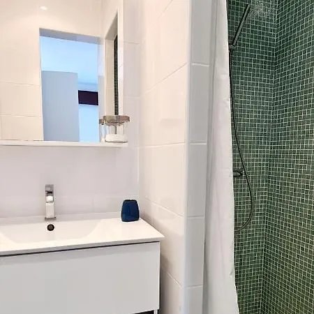 Superbe Dans Cadre D'exception - Piscine, Et Tennis Prive Apartment